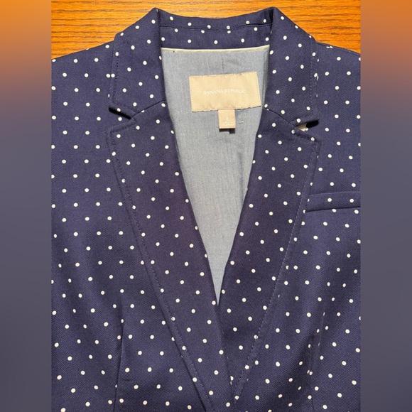 Banana Republic Blue and White Polka Dot Blazer size 8 - Picture 13 of 13